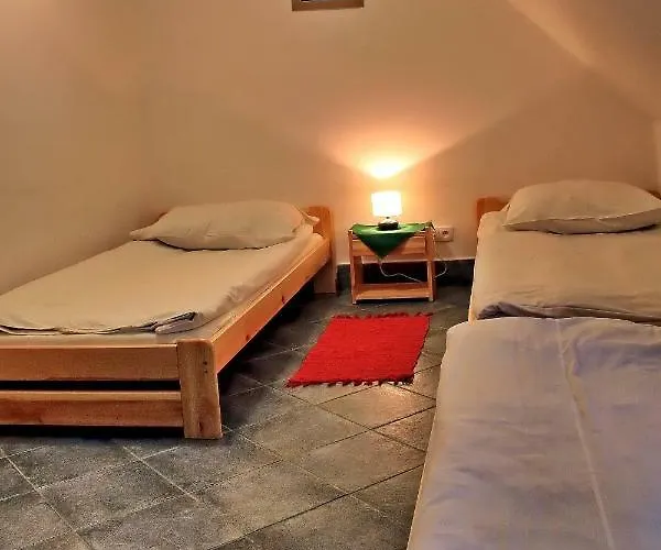 Pod Krokwia Resort *